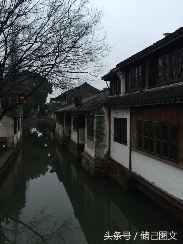 冬天吃火锅,有什么蔬菜是你每次必点的?-快速解答你的问题
